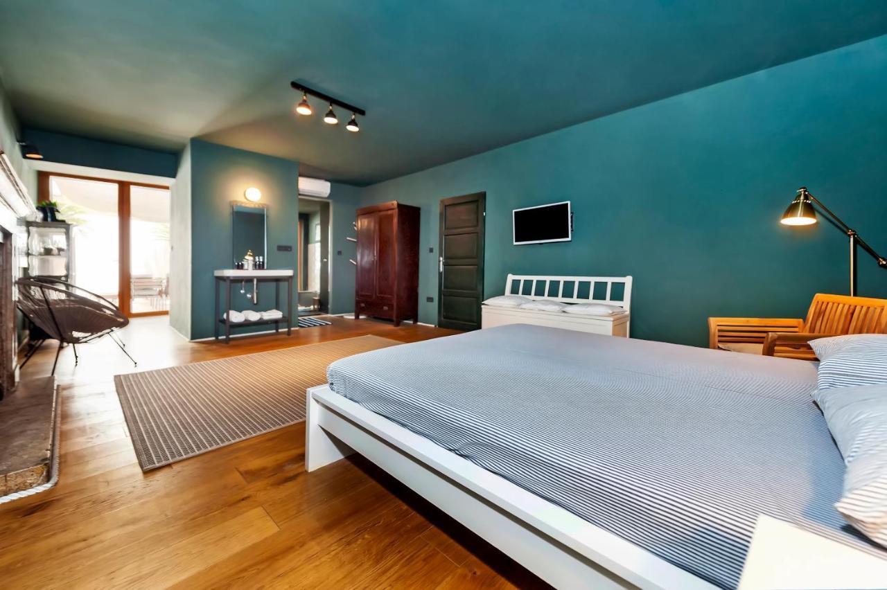 Apartments & Rooms Carera 6 Ровинь Экстерьер фото